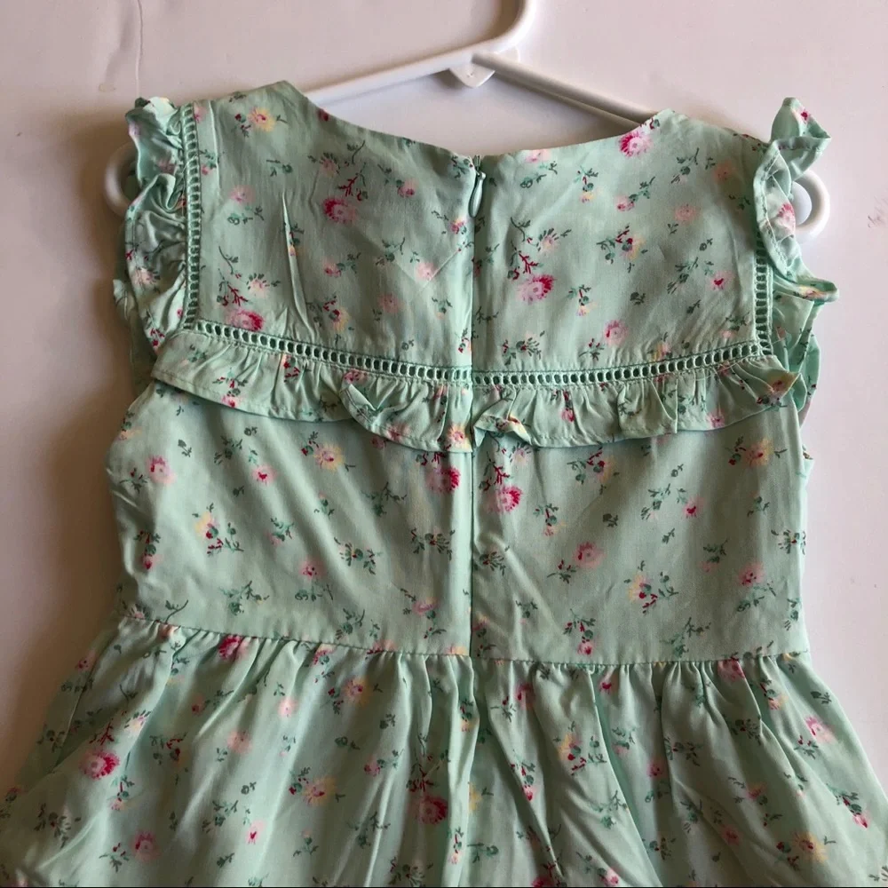 GAP mint green